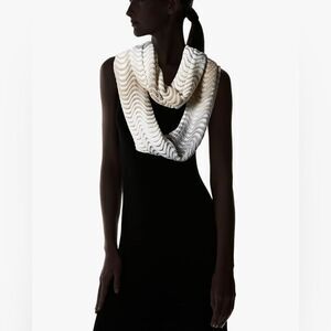 Calvin Klein Women's Ripple Infinity Scarf